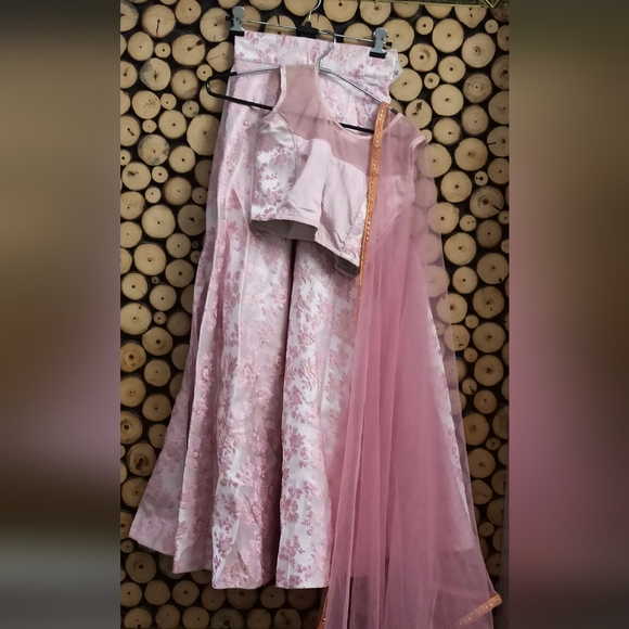 🎁 beautiful Pink lehanga choli girls 10-12years - Picture 3 of 6